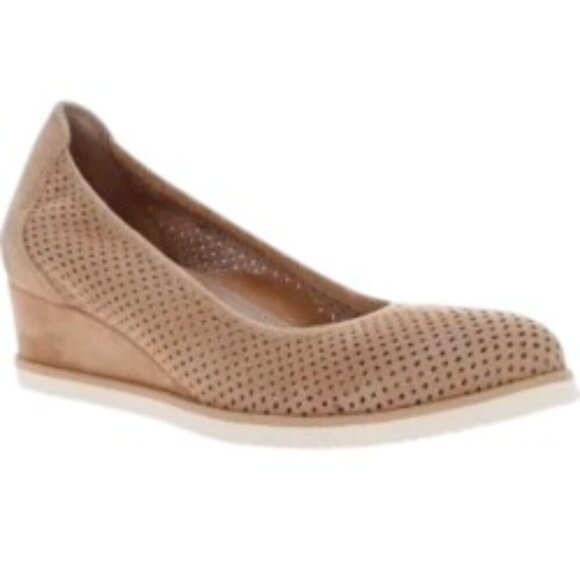 Bella Comforto Joy Perforated Suede Wedge 39 - Picture 1 of 7